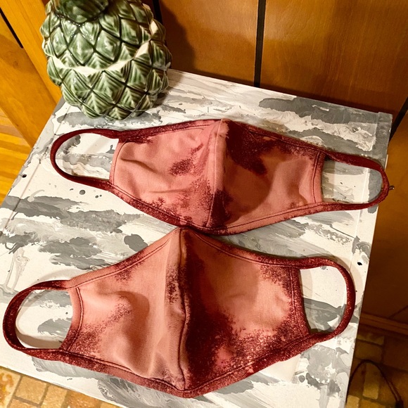 ❣️Face Masks (Set of 2!) - Picture 2 of 6